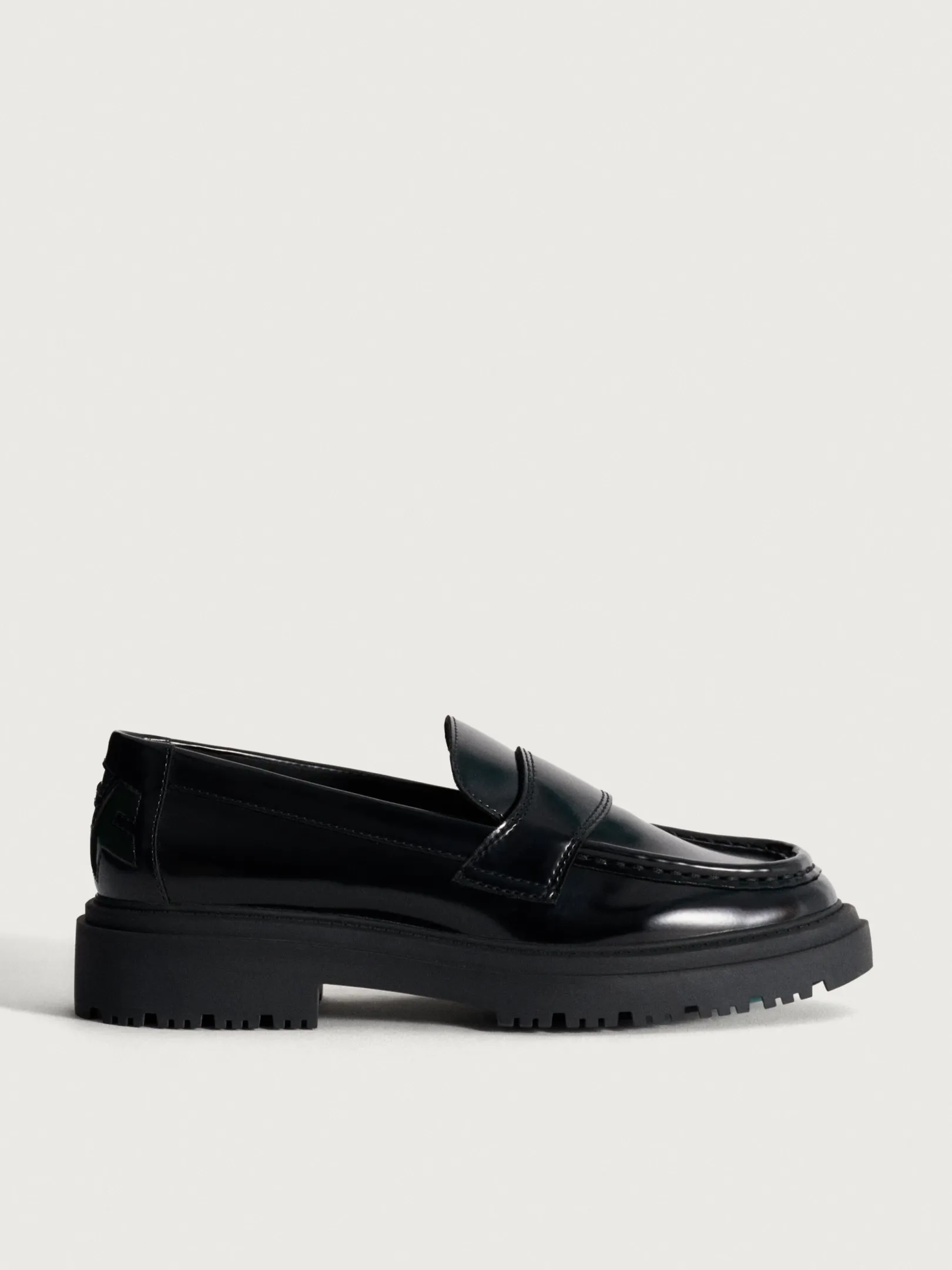 Mujer HOFF Zapato Plano-MOCASÍN SCHOOL NEGRO